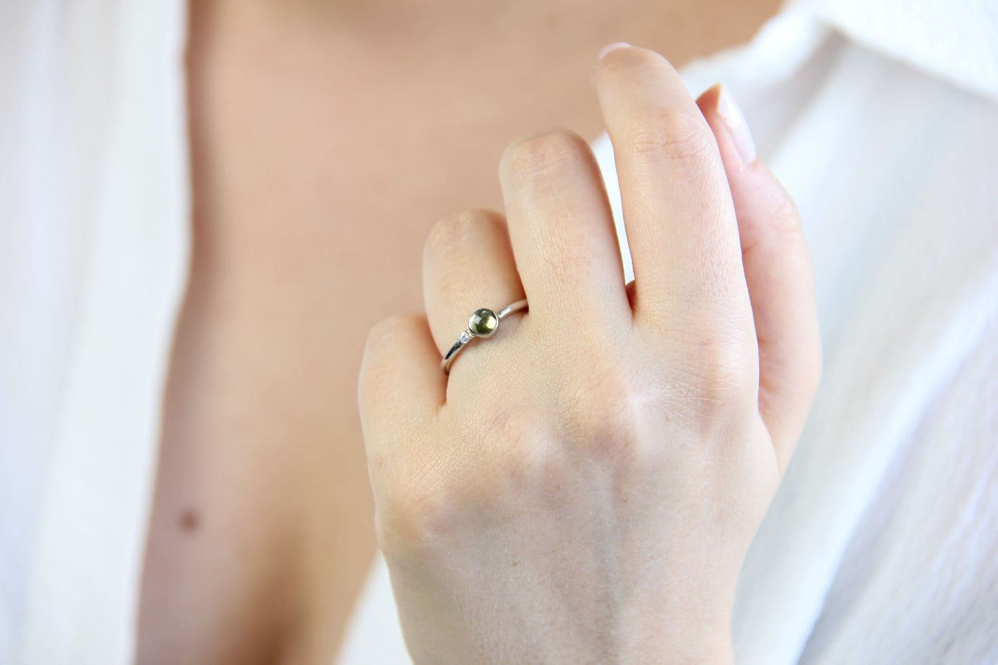 925 Sterling Silver Band Ring with Green Tourmaline Gemstone