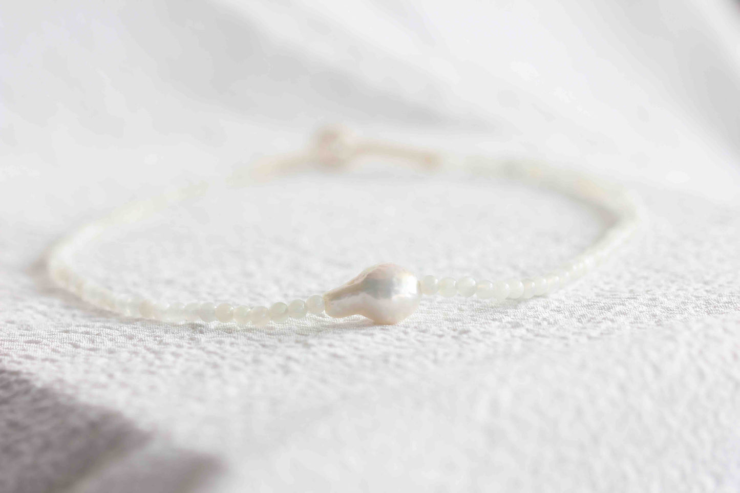 White Moonstone Baroque Pearl Necklace, White Moonstone Jewelry, Pearl Jewelry, Pearl Necklace, Necklaces for Women
