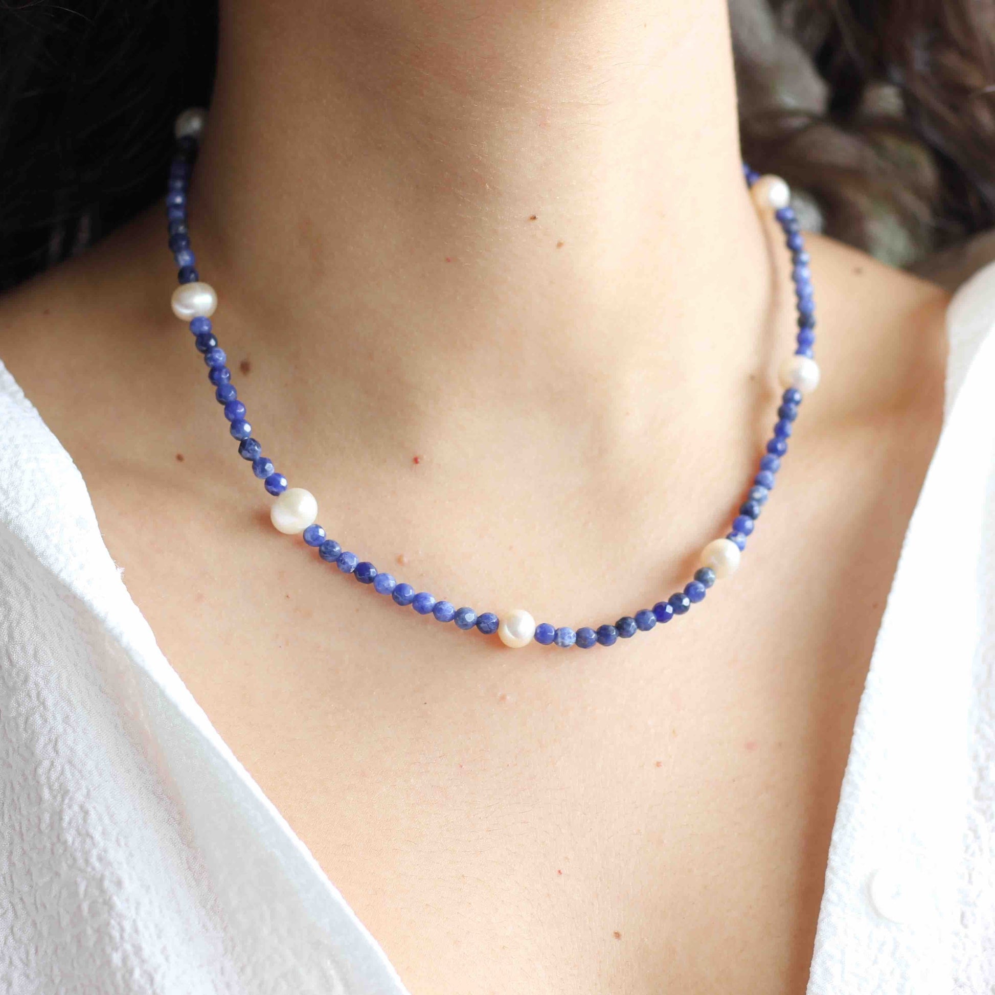 Sodalite Pearl Necklace, Pearl Necklace, Sodalite Necklace, Gemstone Necklace, Necklace for Women, Sodalite Meaning, Sodalite Crystal